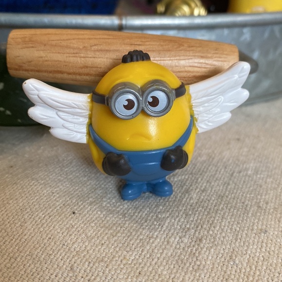 Lot of 3 Minion Toys - Picture 3 of 8